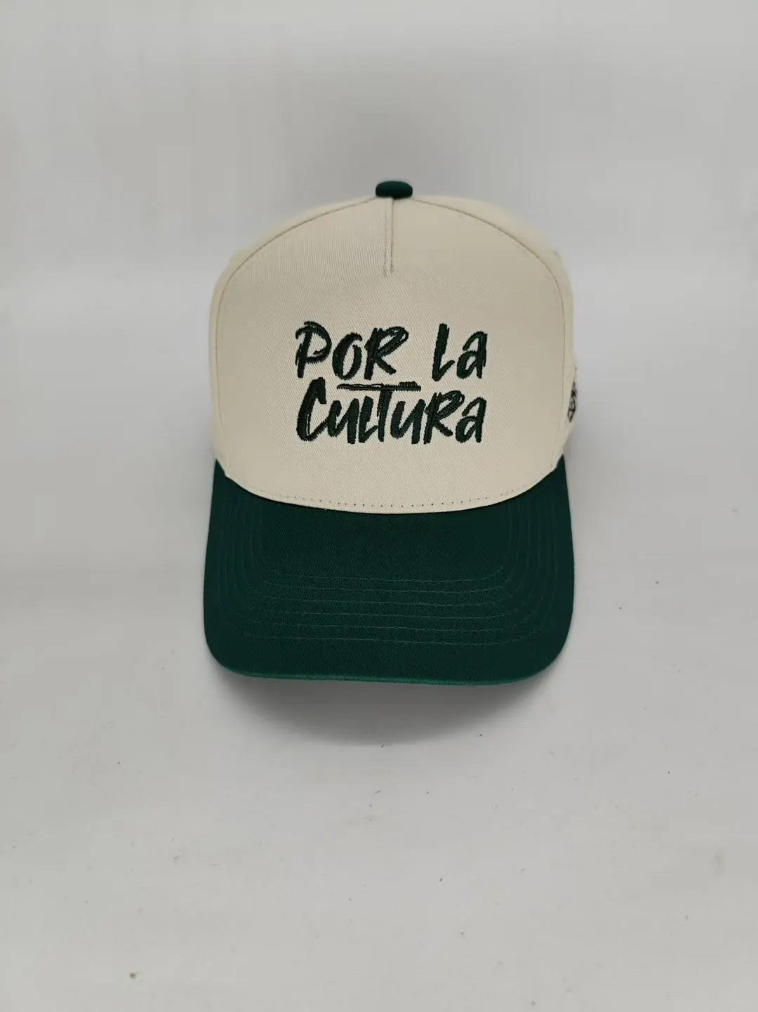Por La Cultura